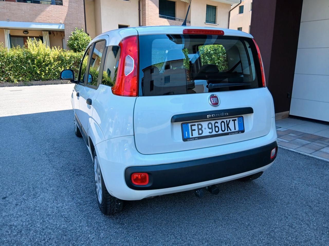 Fiat Panda 1.3 MJT 95 CV S&S Easy + gancio a € 169 mese