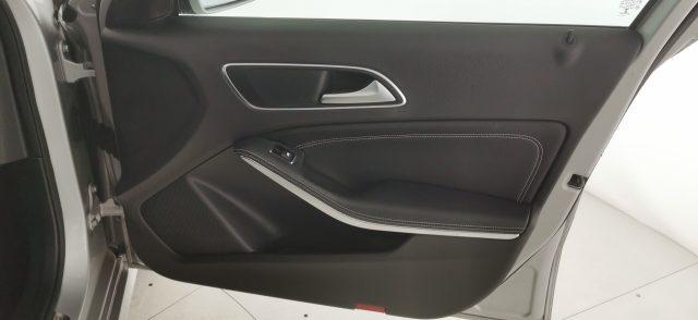 MERCEDES-BENZ A 180 d Automatic Sport