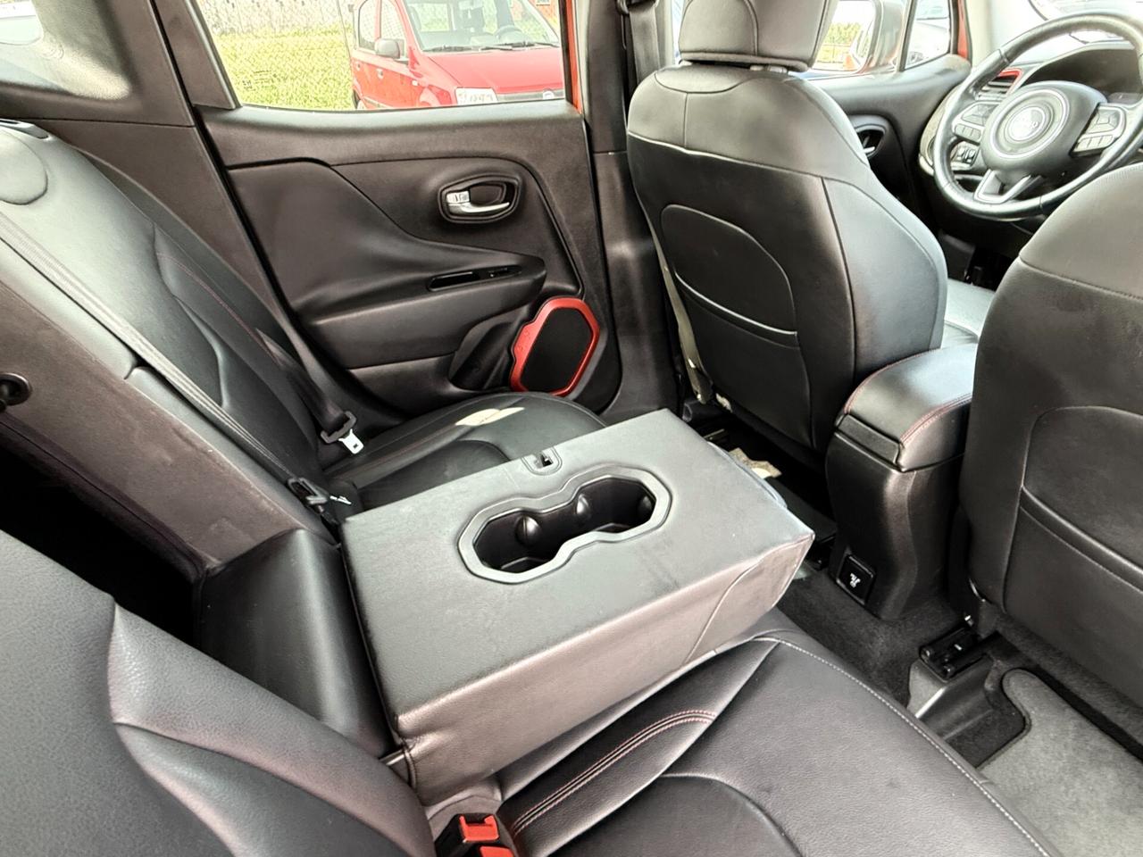 Jeep Renegade 2.0 Mjt 170CV 4WD Active Drive Low Trailhawk