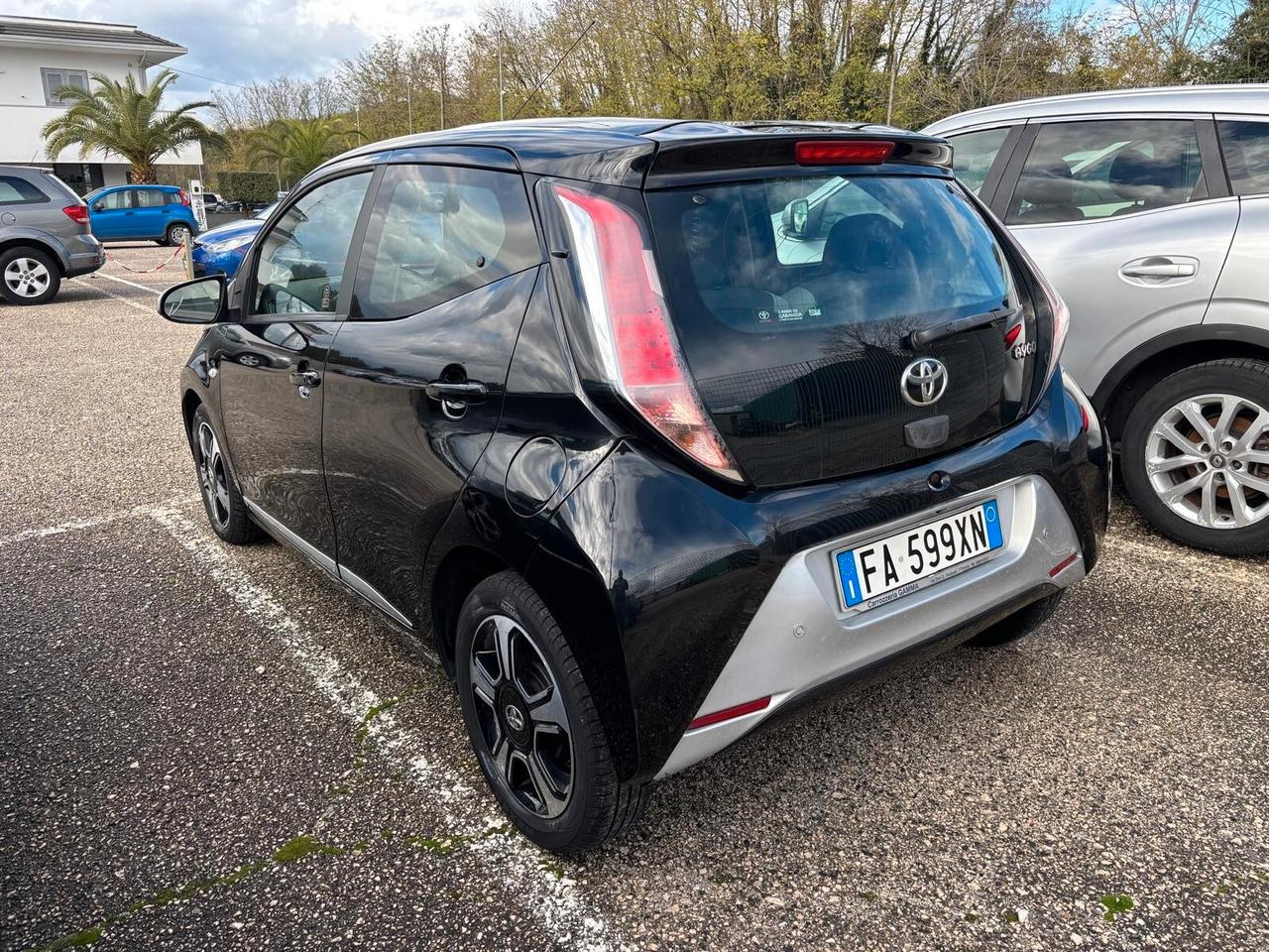 Toyota Aygo 1.0 X-COOL 5 porte - 2015