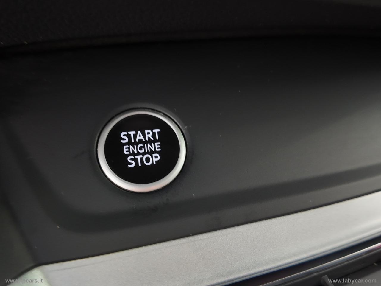 AUDI Q3 35 TDI S tronic S line edit. IDENTITY BLACK