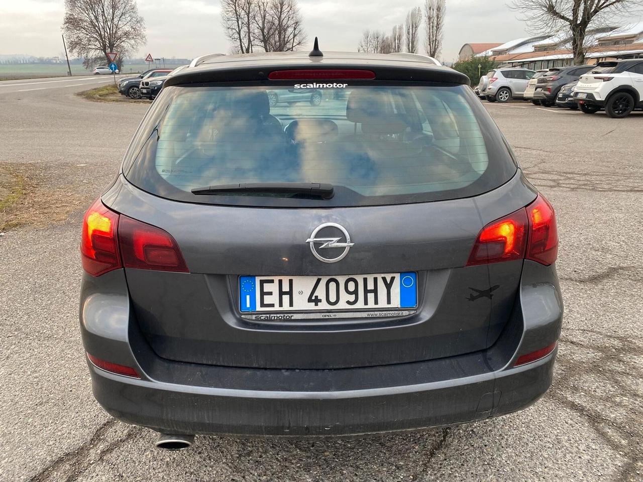 Opel Astra SPORTS TOURER