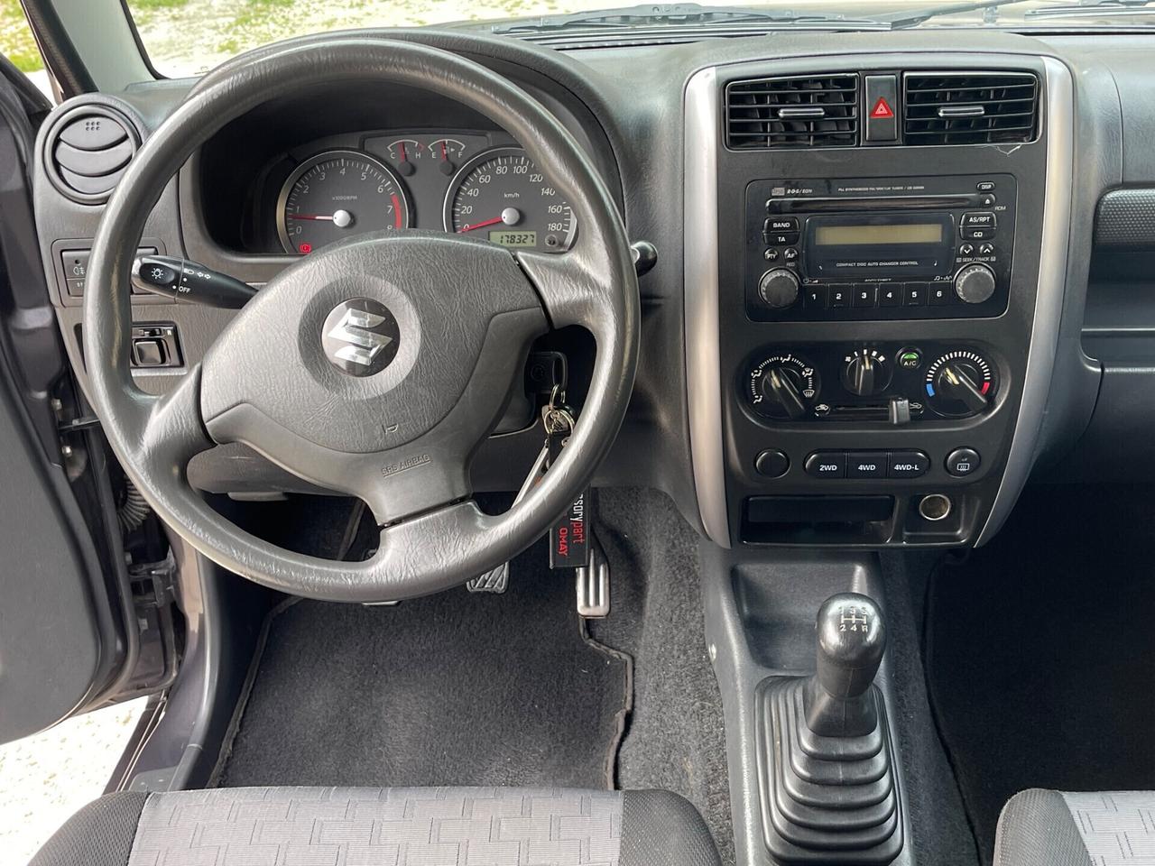 Jimny 1.3i 16V cat 4WD Special
