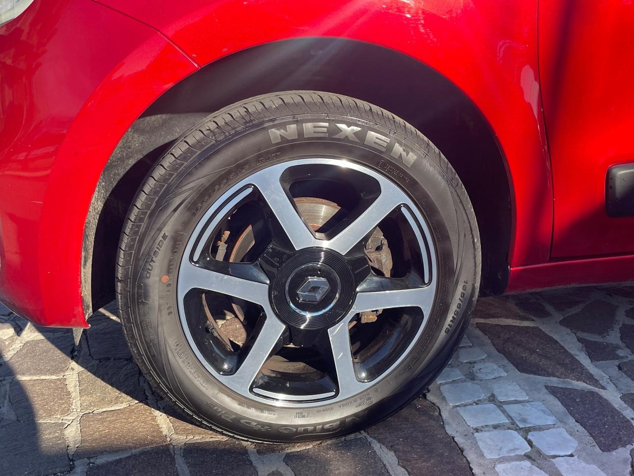 Renault Twingo TCe 95 CV EDC Intens