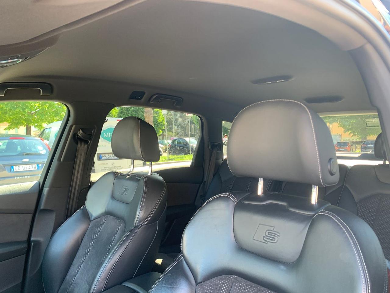 Audi Q7 3.0 50 TDI MHEV S Line