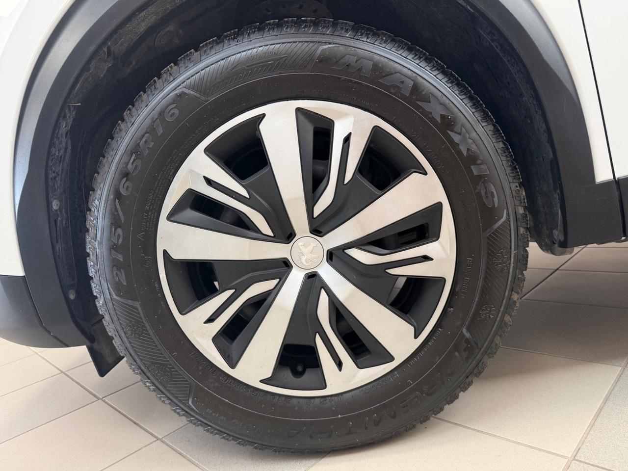 Peugeot 2008 BlueHDi 110 S&S Active Pack