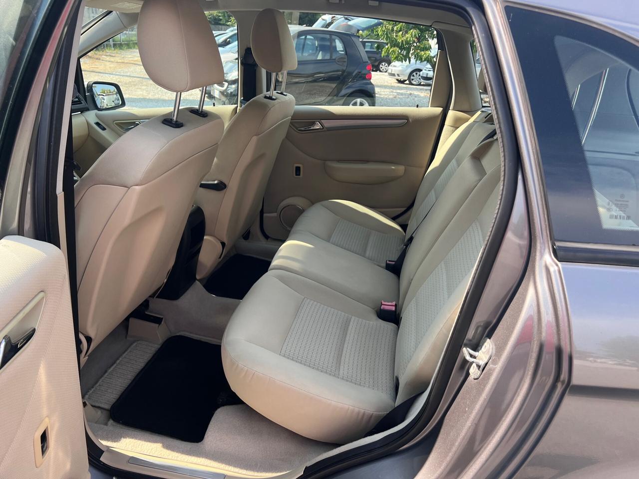 Mercedes-benz B 180 CDI Premium
