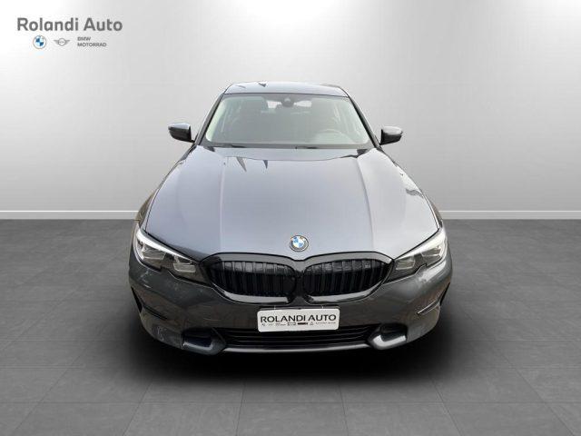 BMW 316 d mhev 48V Sport auto