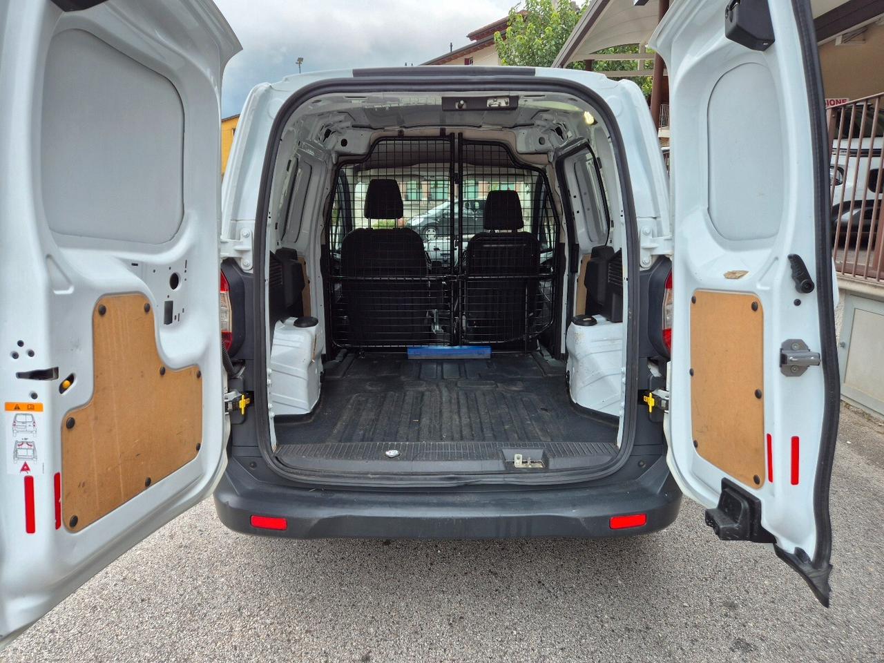 Ford Transit Courier 1.5 TDCi 75CV Van Entry