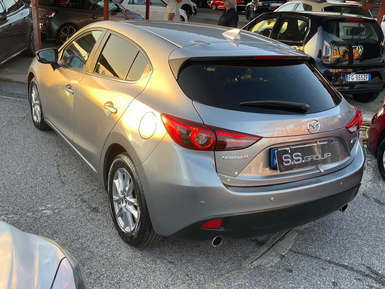 Mazda3 2.2 Skyactiv-D Exceed-unipro-rate-garanzia