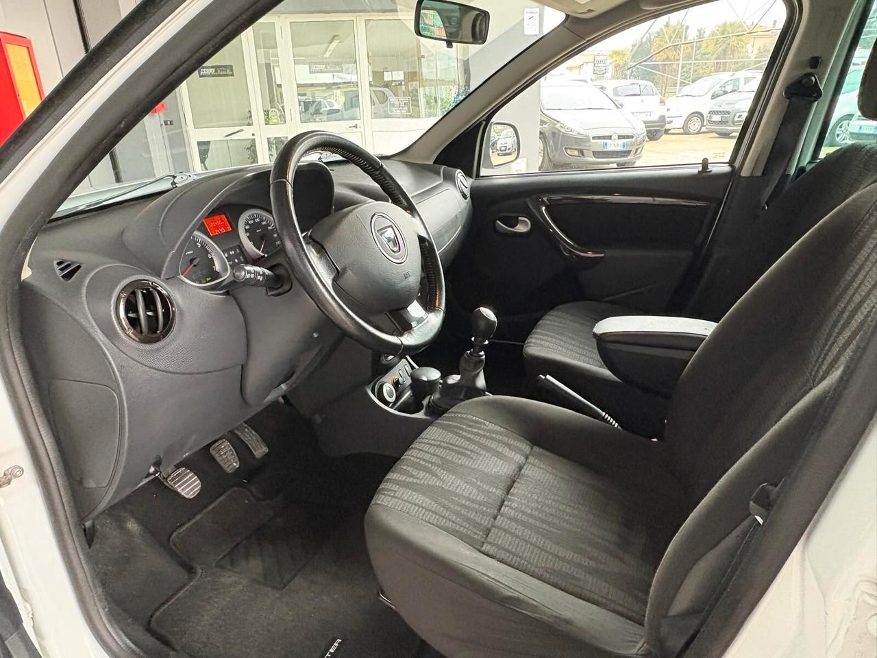 Dacia Duster 1.5 dCi 110CV 4x4 Lauréate