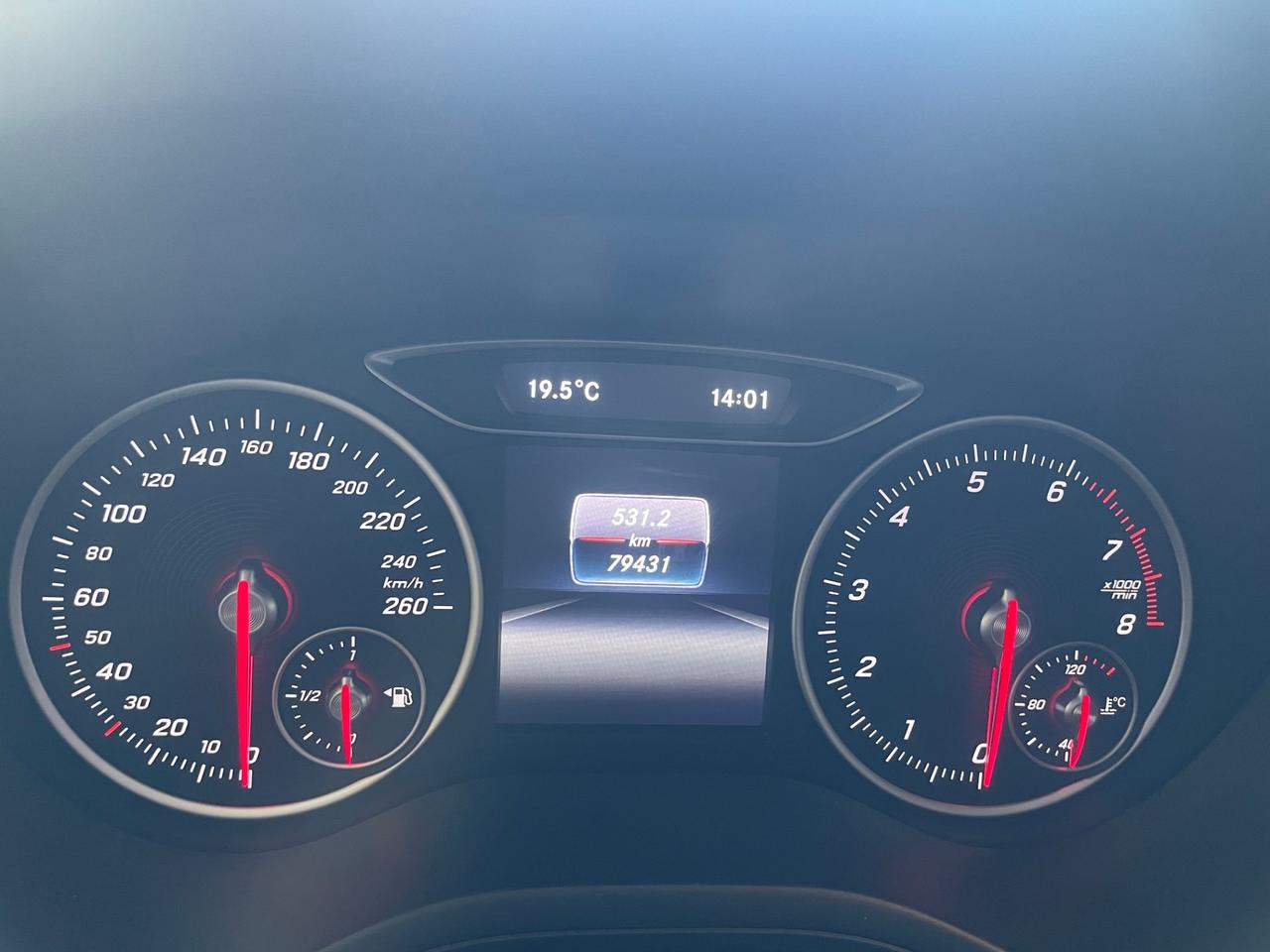 Mercedes-benz B 180 Premium - Nessun vincolo -