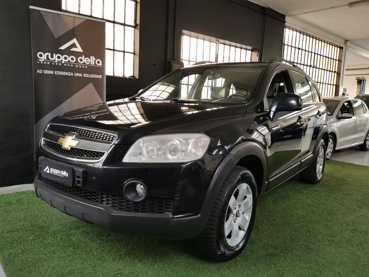 Chevrolet Captiva 2.4 2WD GPL 7 POSTI GARANZIA 12 MESI