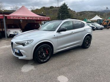 Alfa Romeo Stelvio 2.9 V6 Bi-Turbo 510 CV AT8 Q4 Quadrifoglio