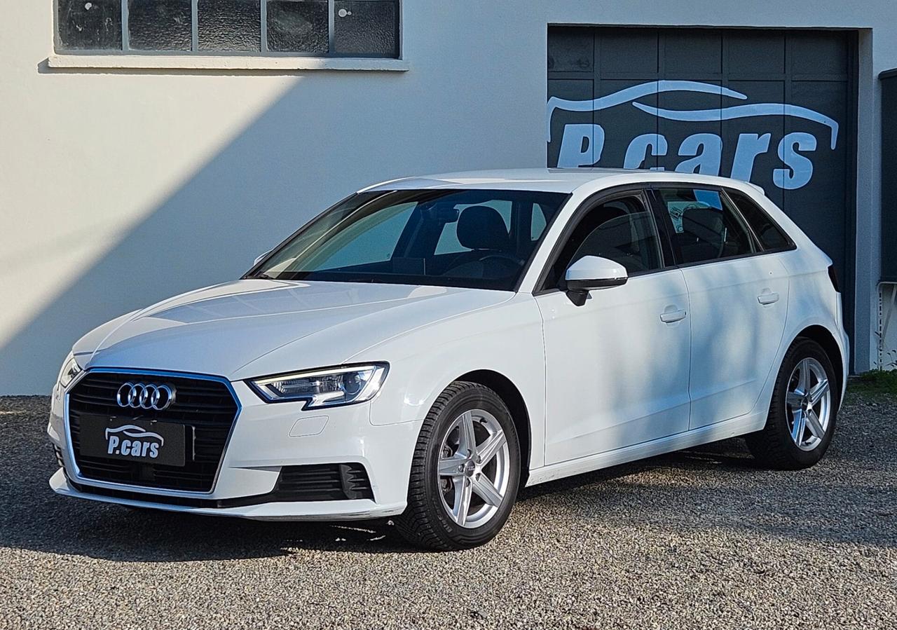 Audi A3 35 TFSI automatico