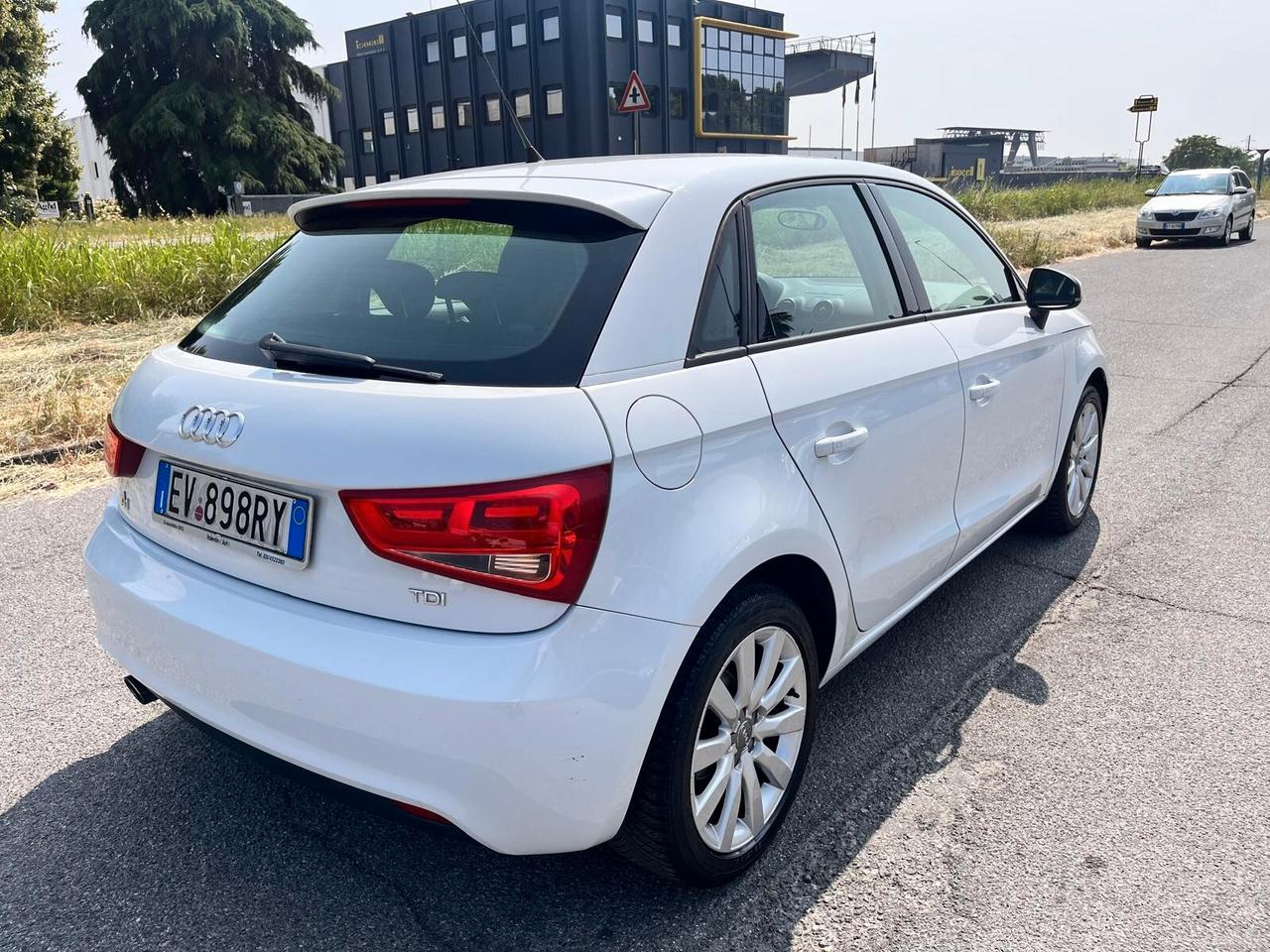 Audi A1 1.6 TDI S tronic