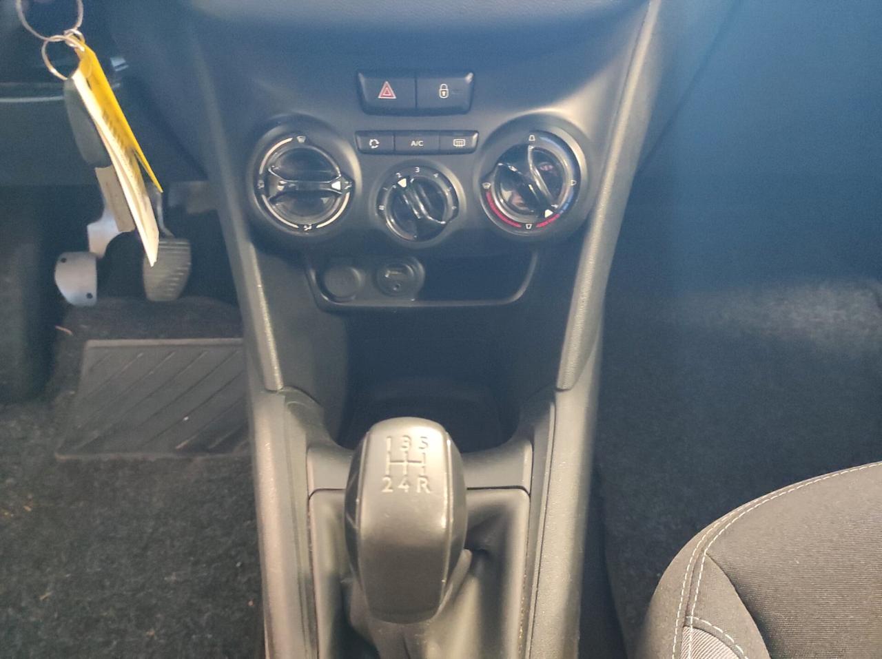 Peugeot 208 1.4 HDi 68 CV 5 porte Allure