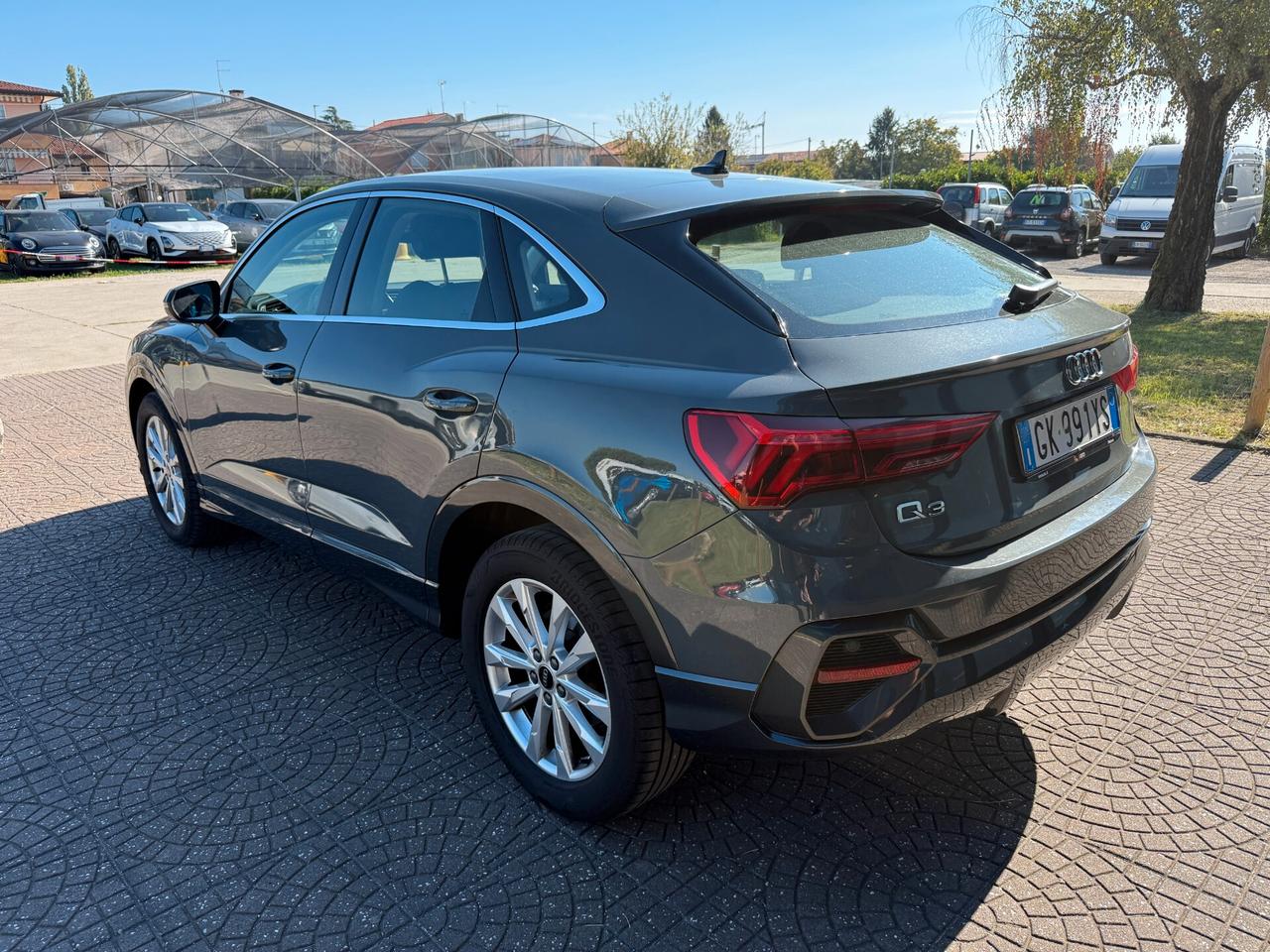 Audi Q3 35 TDI S tronic Business Advanced