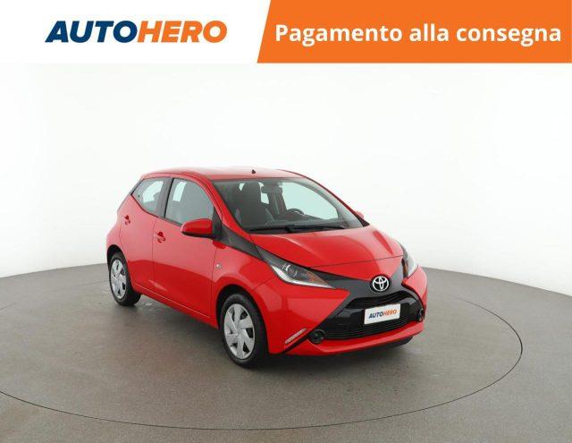 TOYOTA Aygo 1.0 VVT-i 69 CV 3 porte x-cool TSS