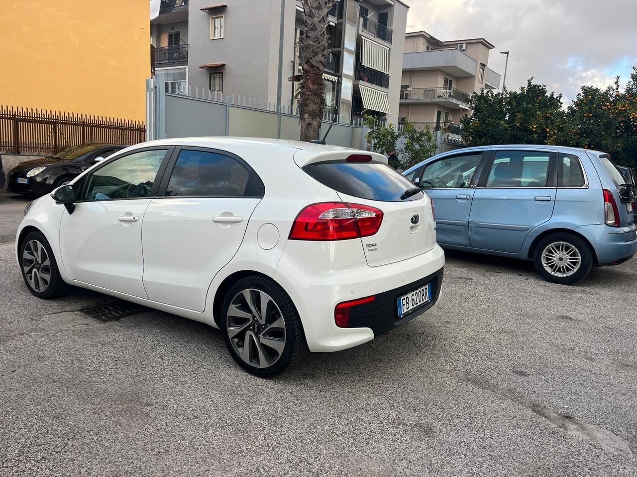 Kia Rio 1.1 CRDi 5p. Active