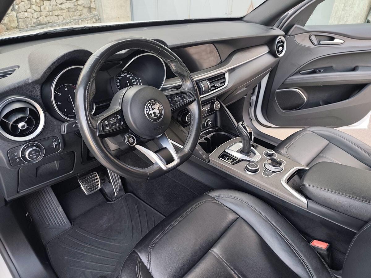 Alfa Romeo Stelvio 2.2 Turbodiesel 210 CV AT8 Q4 Ti