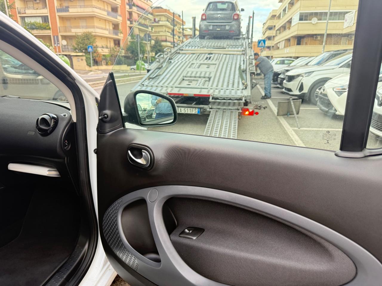 Smart ForTwo 70 1.0 twinamic Passion LED PDC BLUETOOTH CERCHI IN LEGA 15 SEDILI RISCALDATI