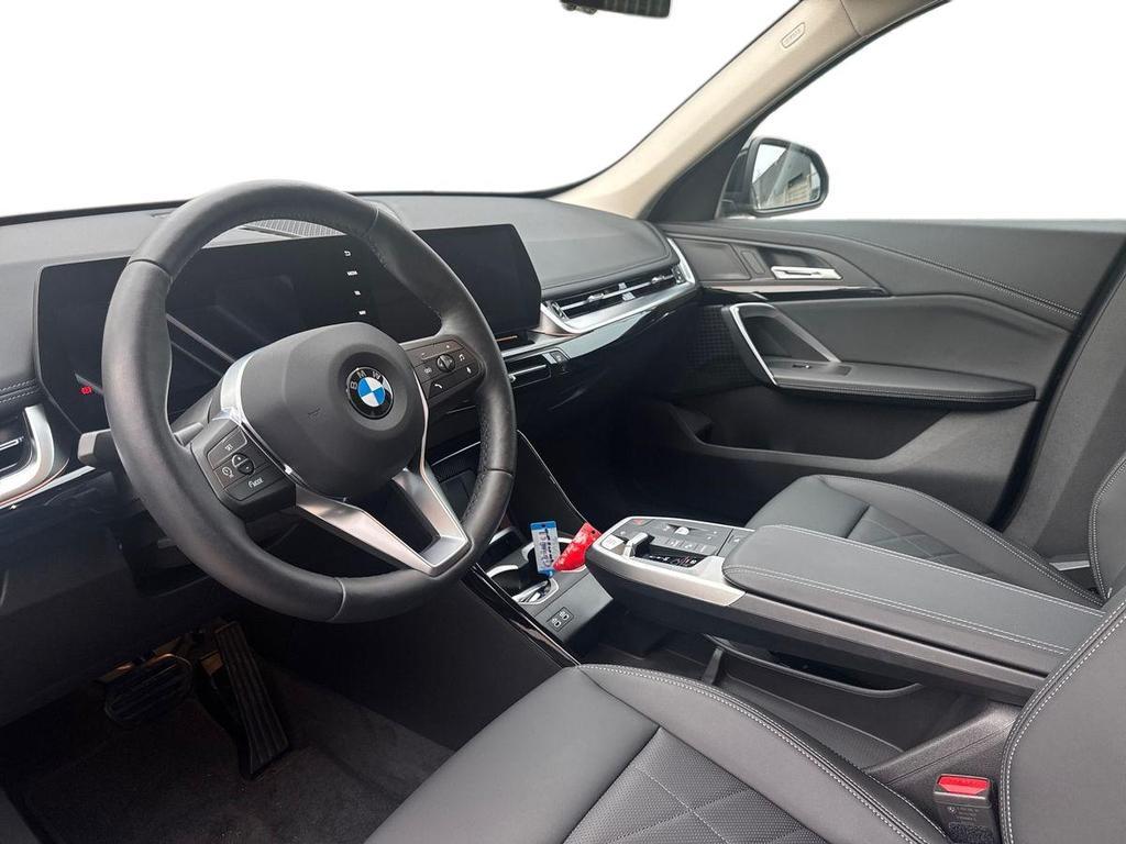 BMW X1 18 i X-Line sDrive DCT