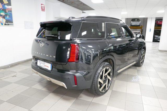 MINI Countryman C Favoured Countryman Pack L