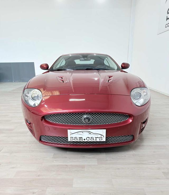 JAGUAR XKR 4.2 V8 Coupé