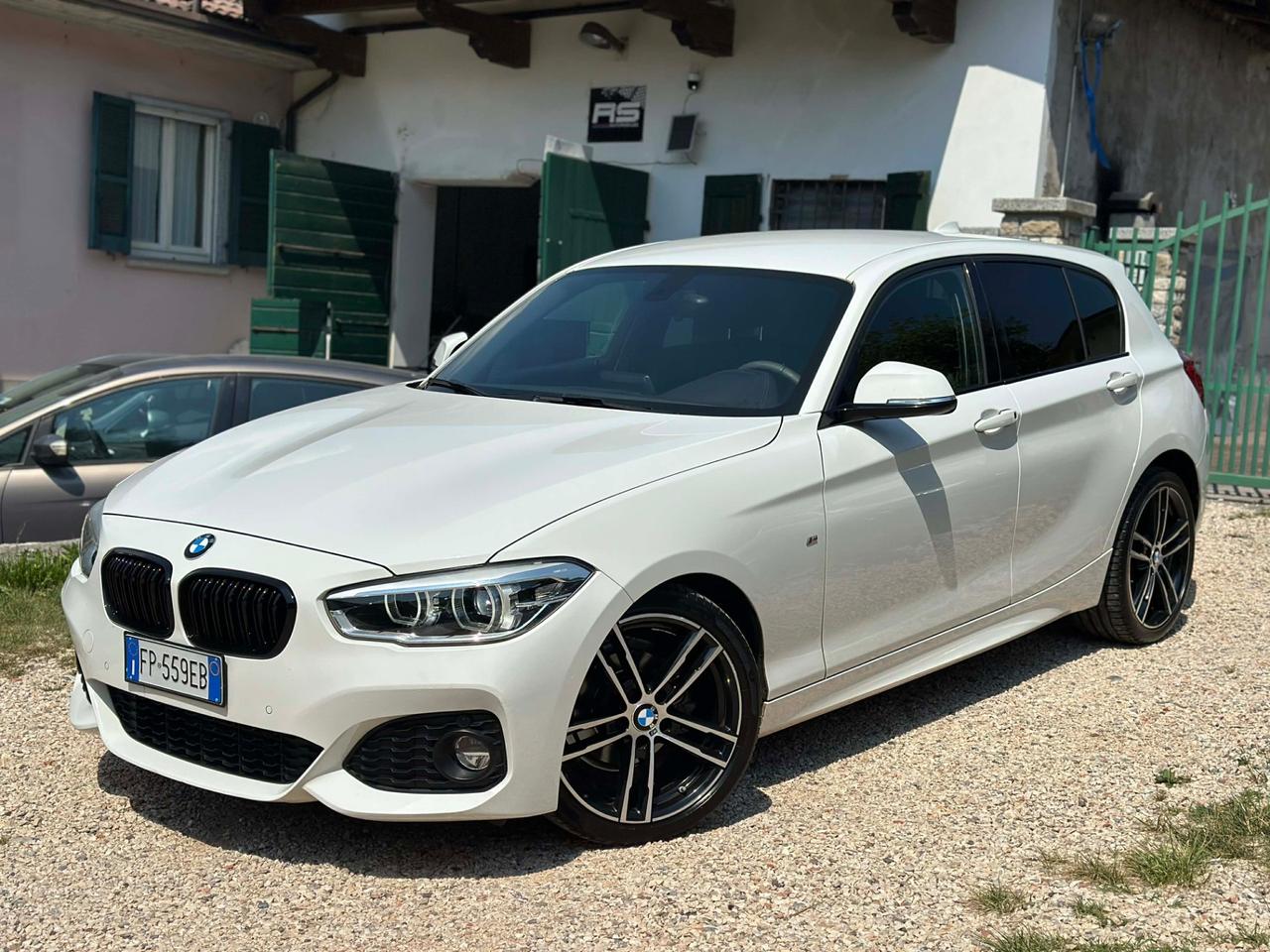 Bmw 116i 5p. MSPORT SHADOW EURO6 UNICOPR FULL