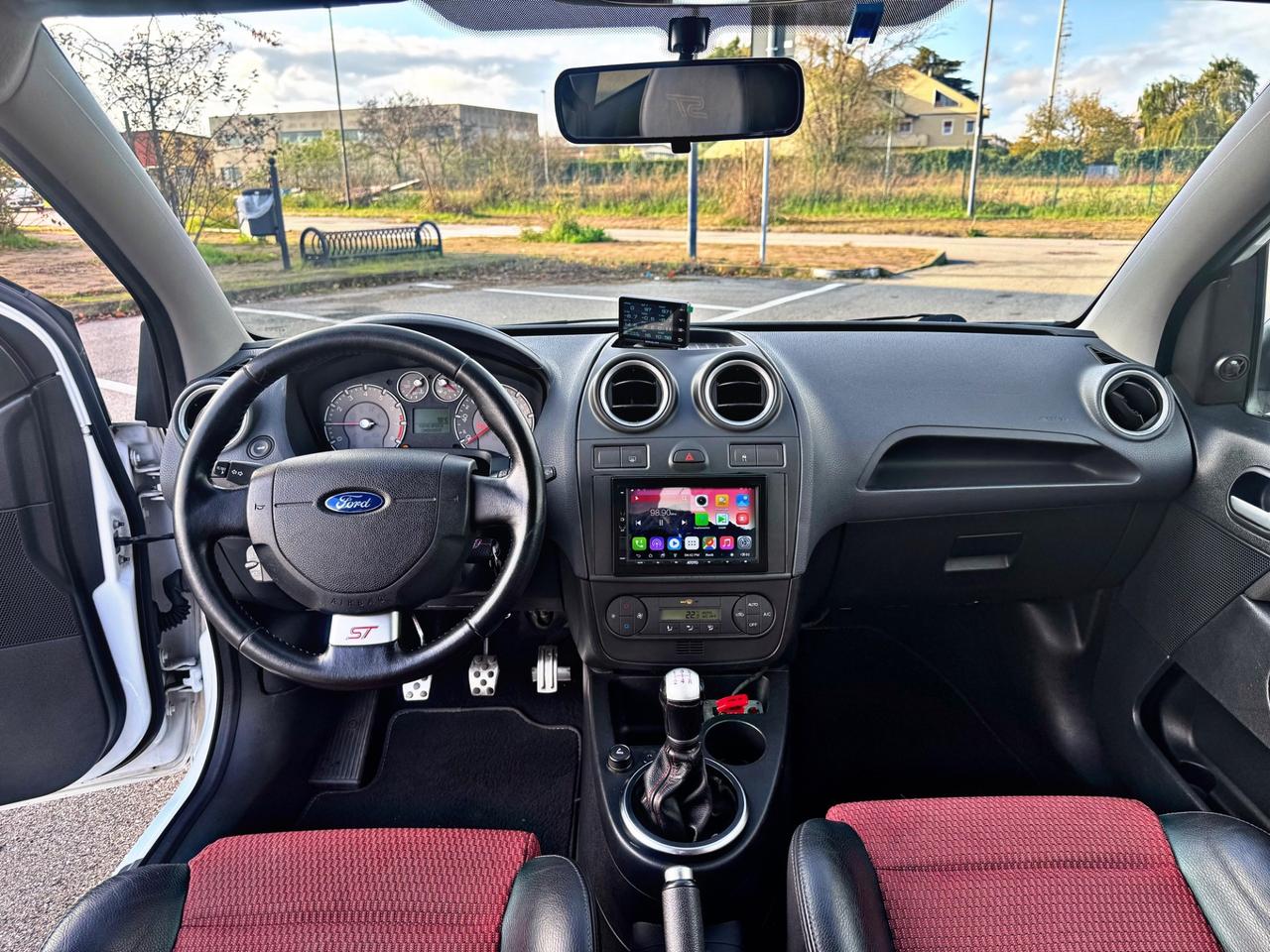 Ford Fiesta 2.0 16V 3p. ST 150cv