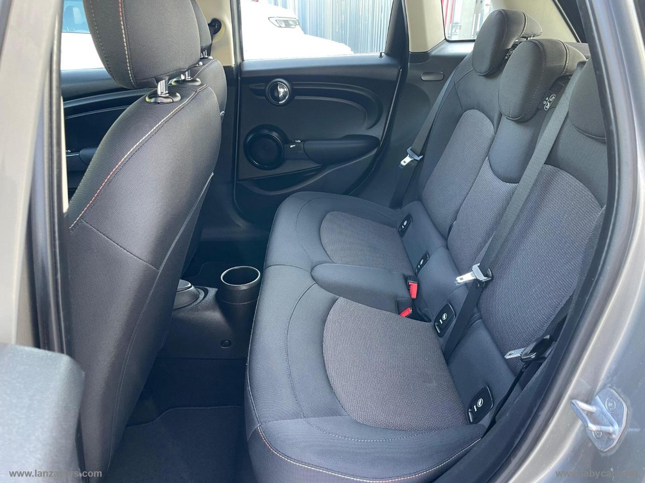 MINI Mini One D 5 porte