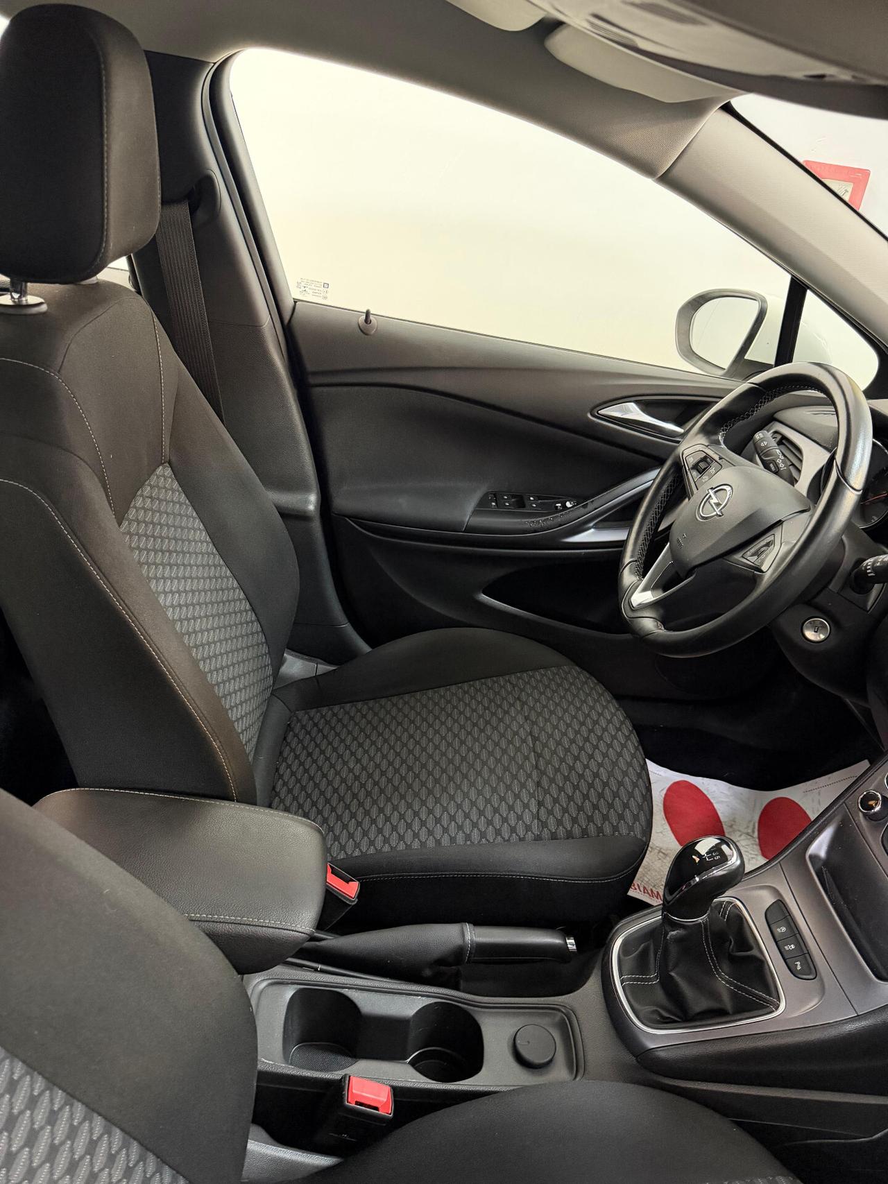 Opel Astra Sports - APERTI AD AGOSTO