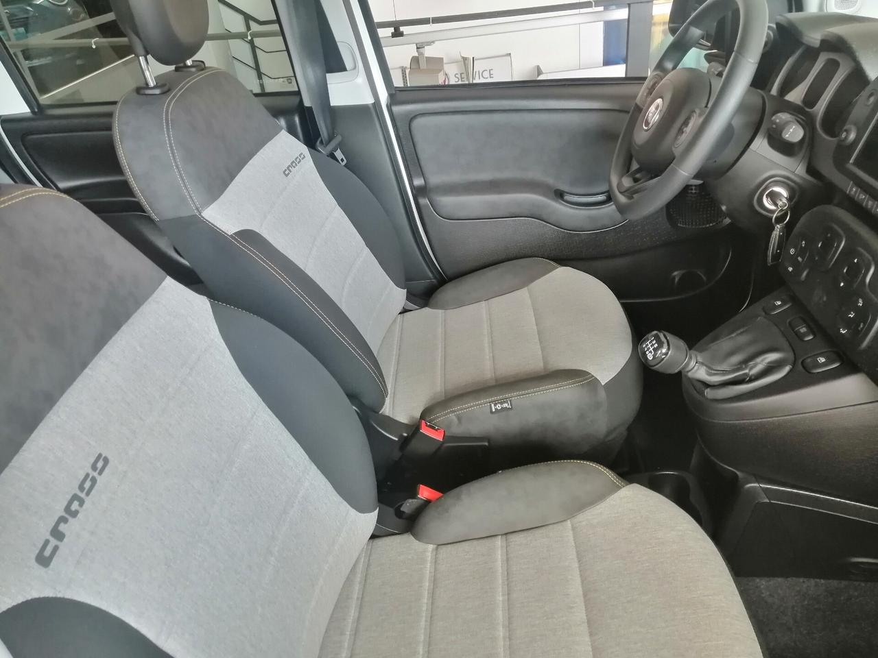 Fiat Panda 1.0 S&S Hybrid CROSS