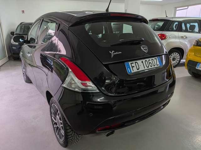 Lancia Ypsilon Ypsilon III 2015 1.2 Gold ecochic Gpl 69cv