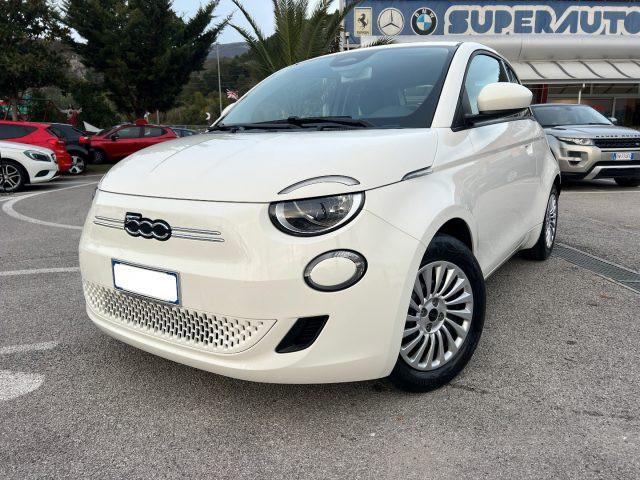 FIAT 500 Action Berlina 23,65 kWh