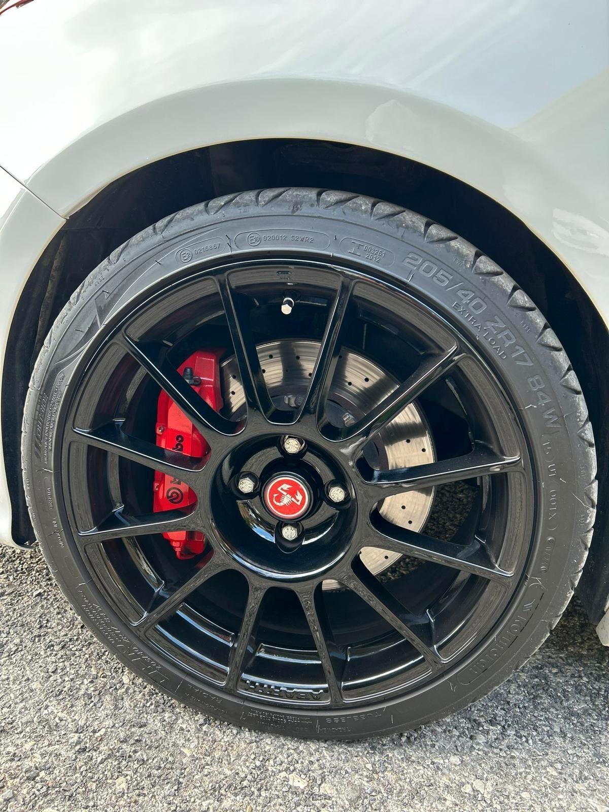 Abarth 595 1.4 Turbo T-Jet 165 CV Turismo