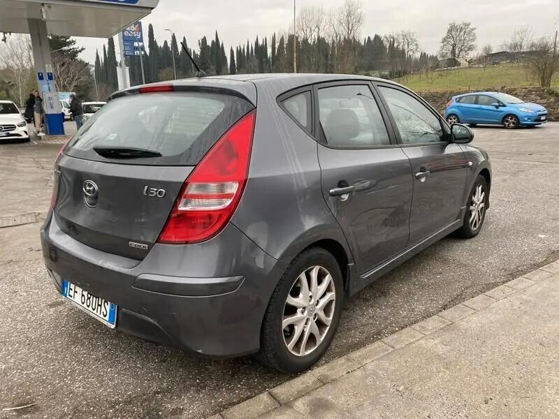 Hyundai i30 1.6 CRDi VGT 16V 90CV 5p. Active