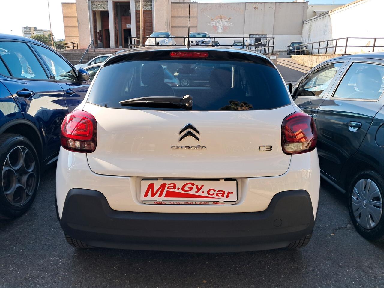 Citroen C3 PureTech 83 cv Shine Pack