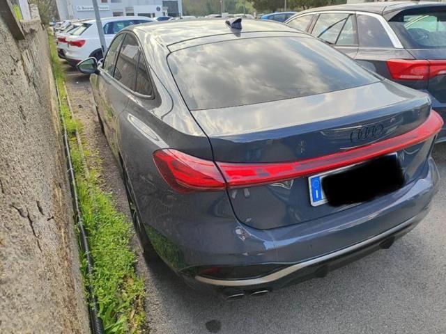 AUDI A5 TDI 150 kW mHEV+ S tronic quattro S Line edition.