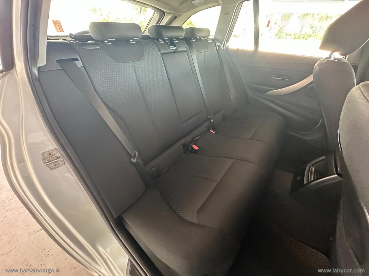 BMW 318i Touring Business Advantage aut.