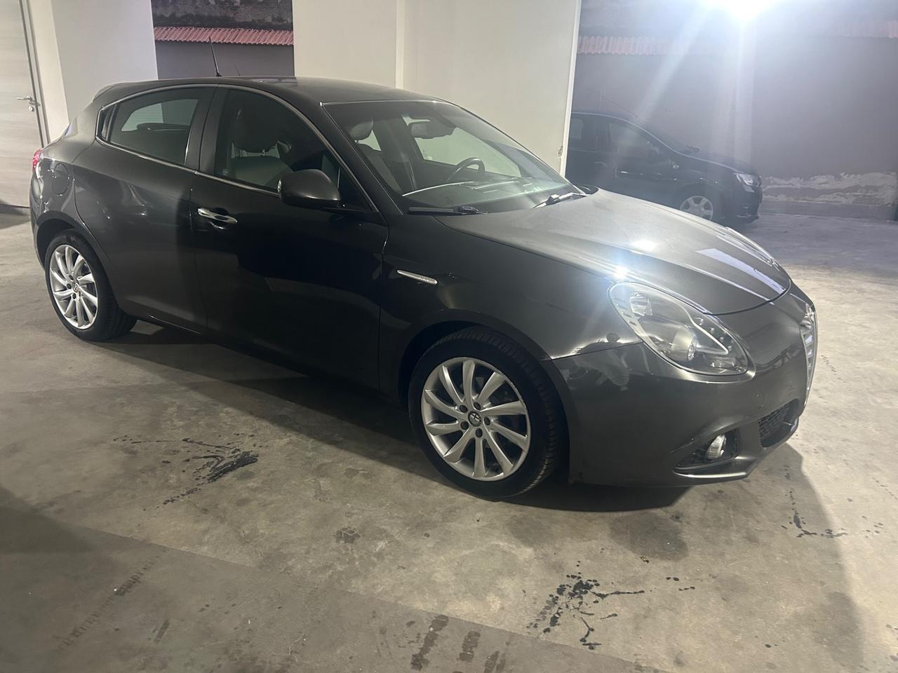 Alfa Romeo Giulietta 1.6 JTDm-2 120 CV Exclusive