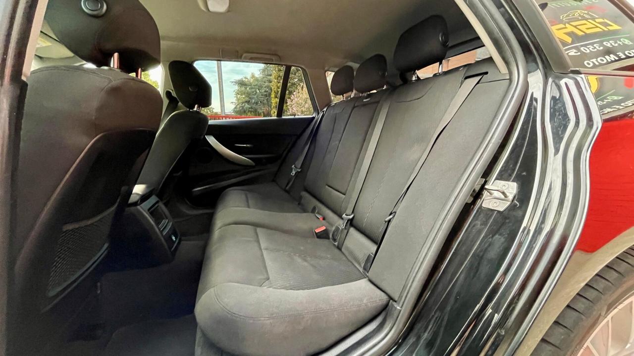 BMW 318D 2.0 TOURING ADVANTAGE 150CV - FULL LED