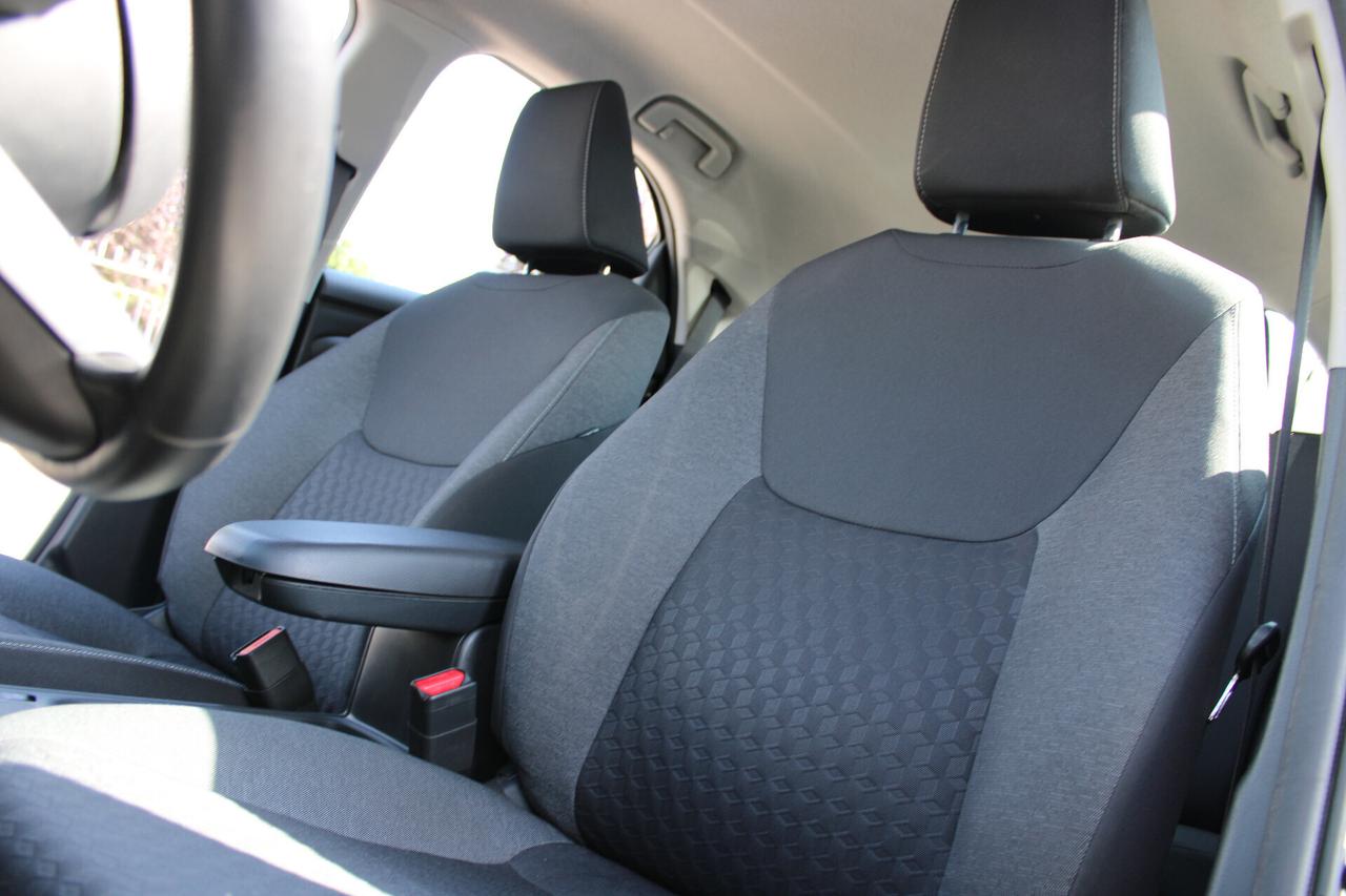 Toyota Yaris 1.5 Hybrid 5 porte Business