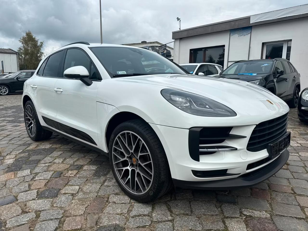 Porsche Macan 2.0 FULL OPTIONAL /21 POLLICI /14 VIE/PDLS+/CHRONO/SCARICHI