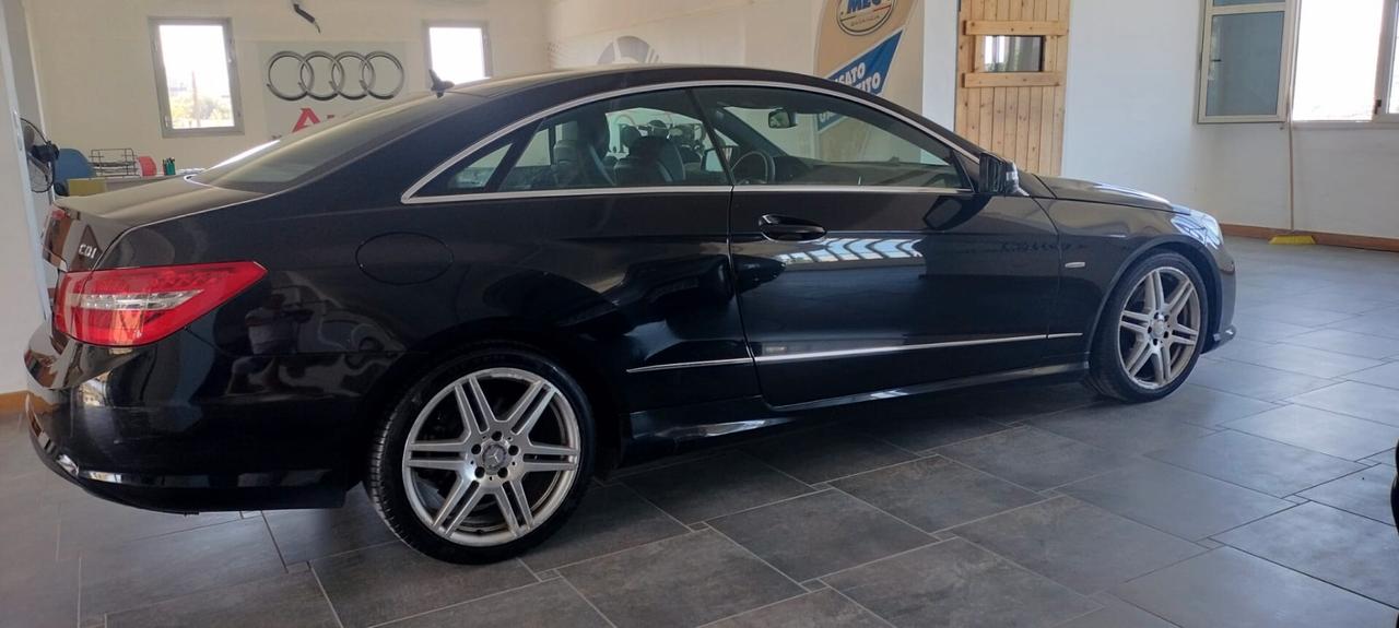 Mercedes-benz E 250 E 250 CDI Coupé BlueEFFICIENCY