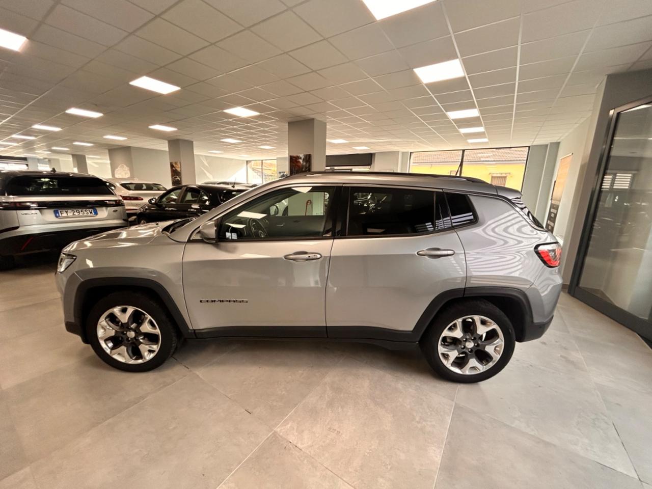 Jeep Compass Limited 1.6 TDI 120cv 2019 km 97000