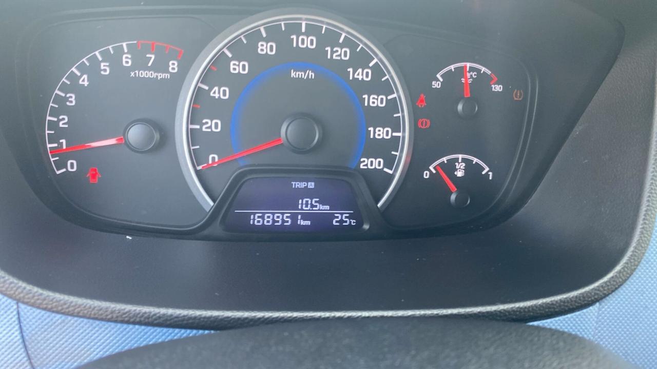 Hyundai i10 1.0 MPI Sound Edition