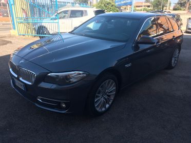 2016 Bmw 520d xDrive Luxury tagliandata con garanzia 12 mesi cambio e motore !!