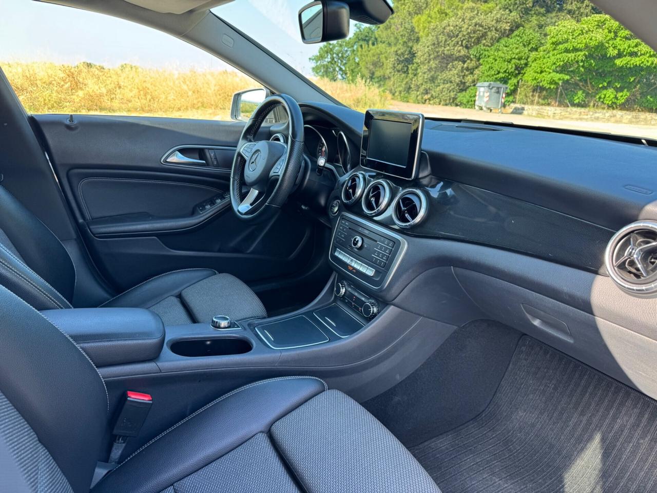 Mercedes-benz CLA 200 CLA 200 d S.W. Automatic Business
